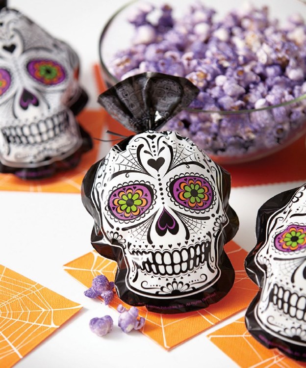 Wilton Halloween Skull Treat Bag