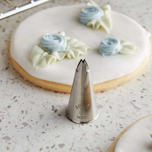 Decorating Tip 67