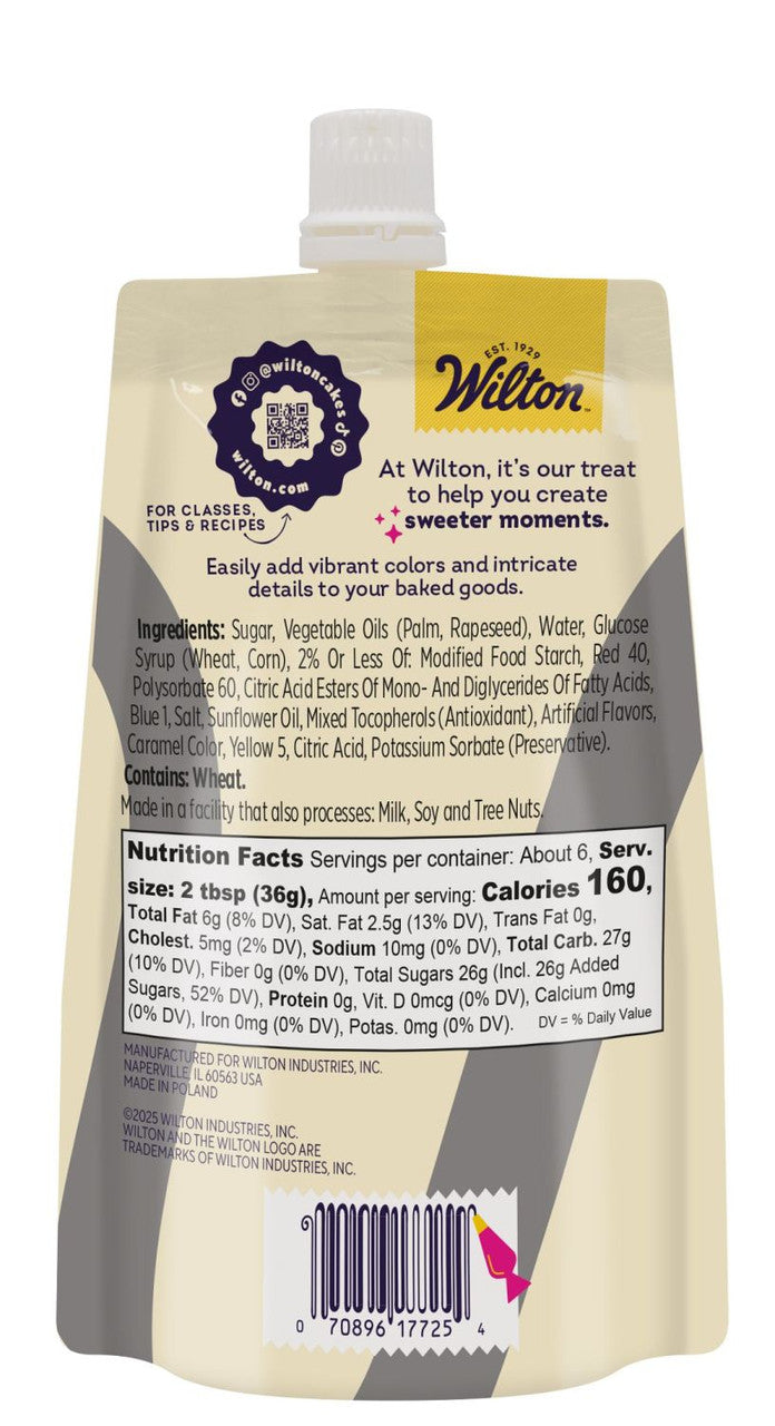 Black Decorator Icing Pouch with 4 Piping Tips 7.5oz