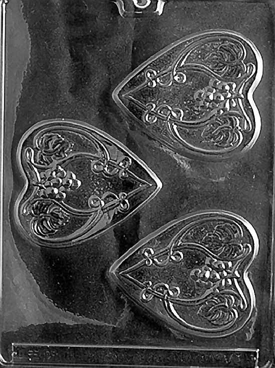 Life of the Party Valentines Hearts With Vines Mold