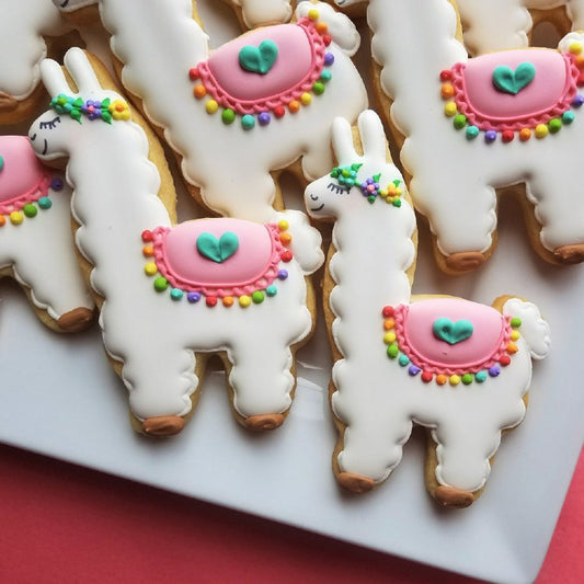 Llama Cookie Cutter 4in