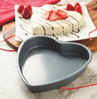 Heart Cake Pan, Non-Stick 8"