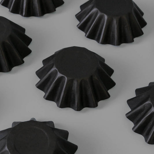 Bloom Fluted Baking Cups - Black Cupcake Liners