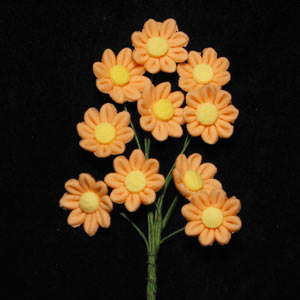 Edible Decorations Daisy Mini Bunches 4 1/2in 2-Count