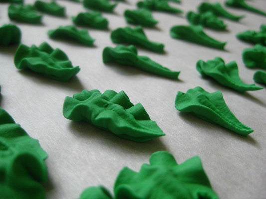 Edible Decorations Royal Icing Green Leaf 1 1/4in 10-Count