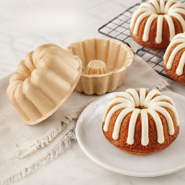 Disposable Mini Bundt Cake Pans – Individual Baking Molds, 10 Count