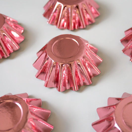 Bloom Fluted Baking Cups - Rose Gold Cupcake Liners