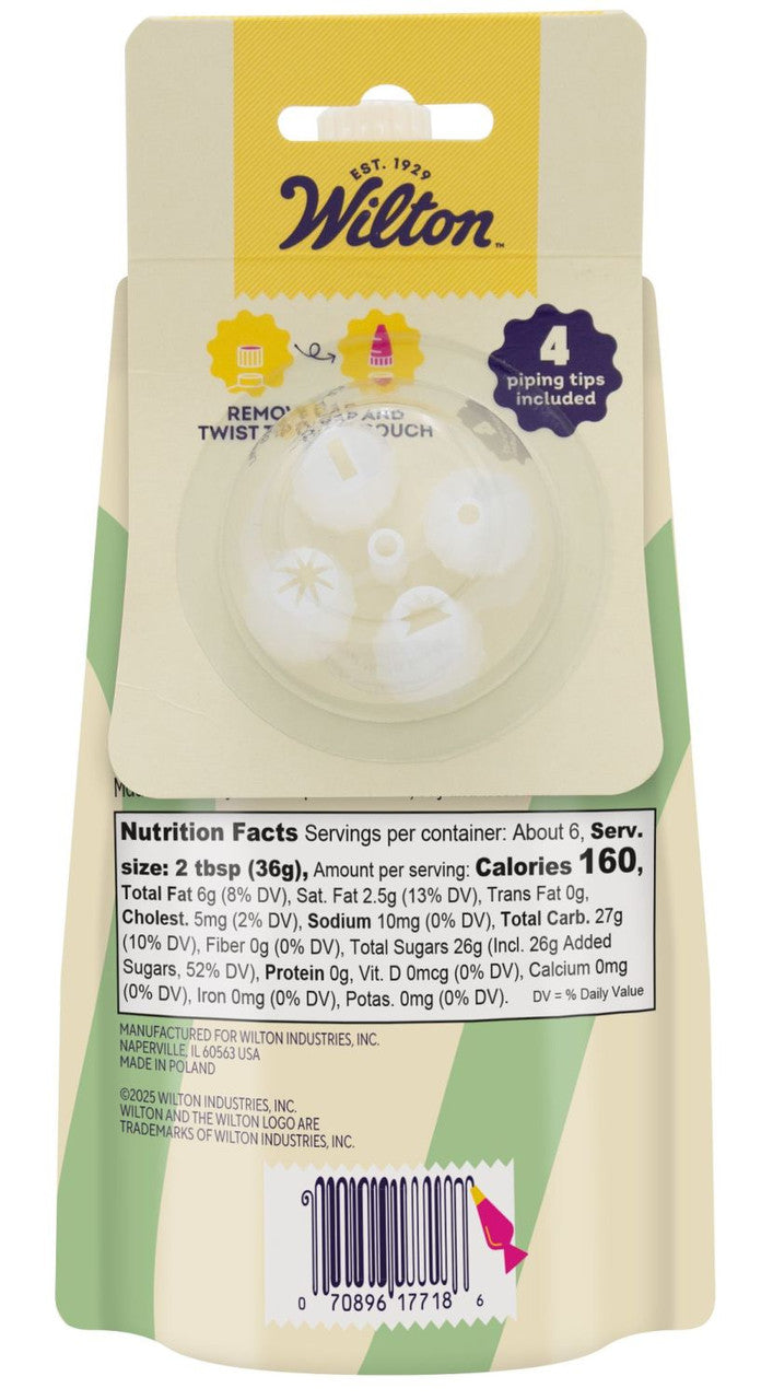 Green Decorator Icing Pouch with 4 Piping Tips 7.5oz