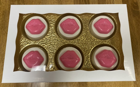 Oreo Box With Gold Insert