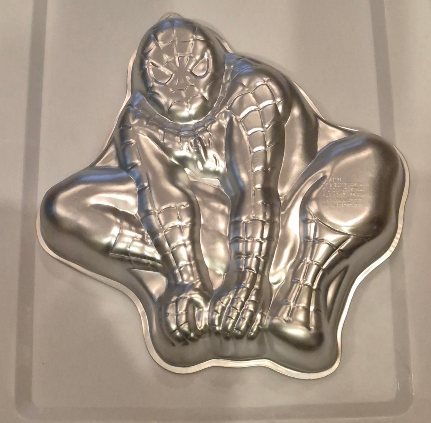Spiderman Marvel 2008 Aluminum Cake Pan Collectible Wilton Character Pan