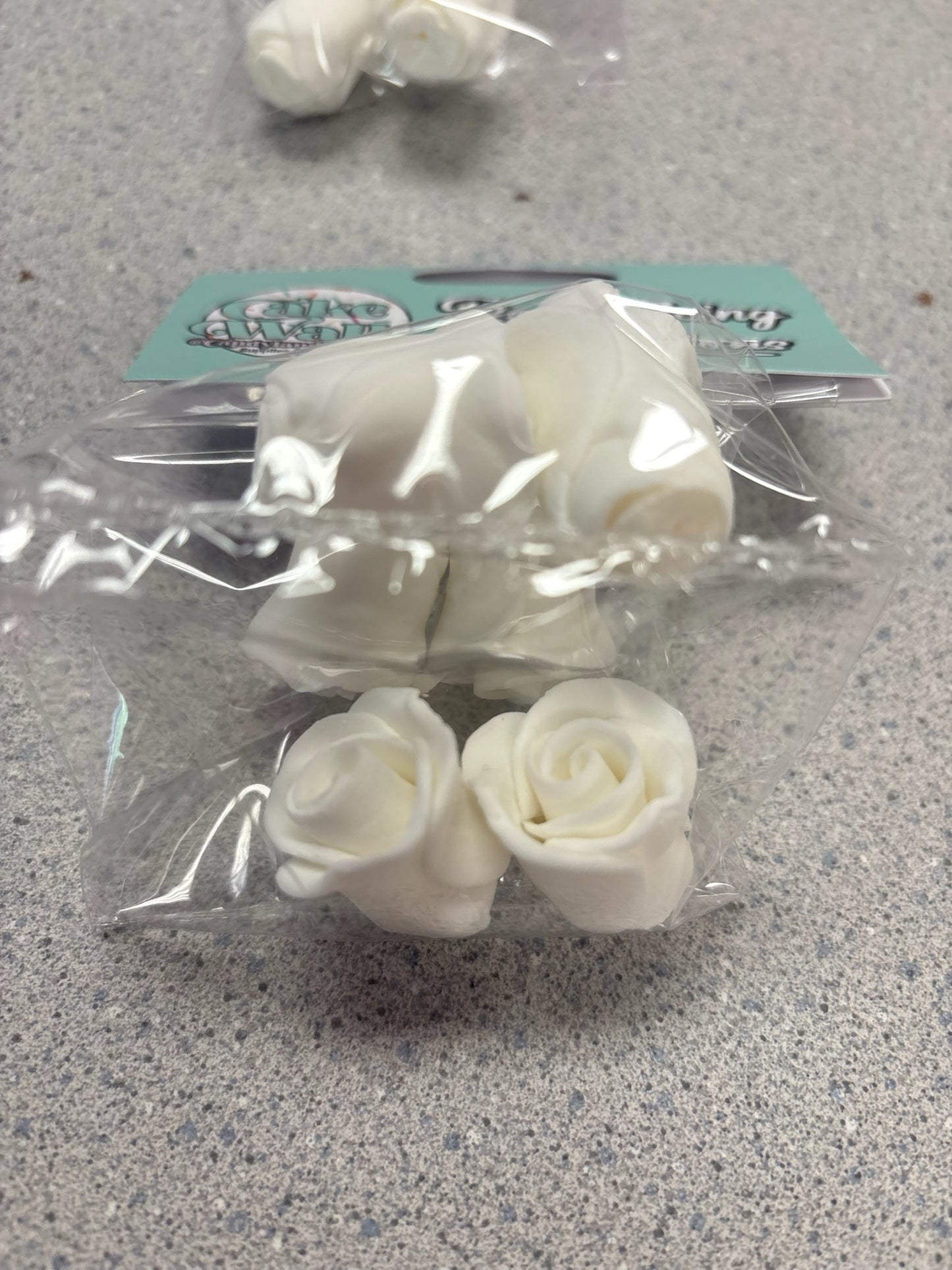 White Rosebud Gum Paste Flower 6 Count