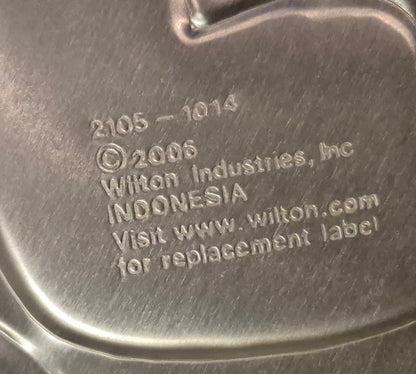Wilton Tropical Fish Cake Pan 2006 Aluminum New w/ Insert Clown fish Vintage