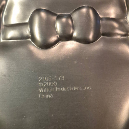 Wilton Baby Doll Cake Pan New w/ Insert Aluminum Vintage 2000 Baby Shower