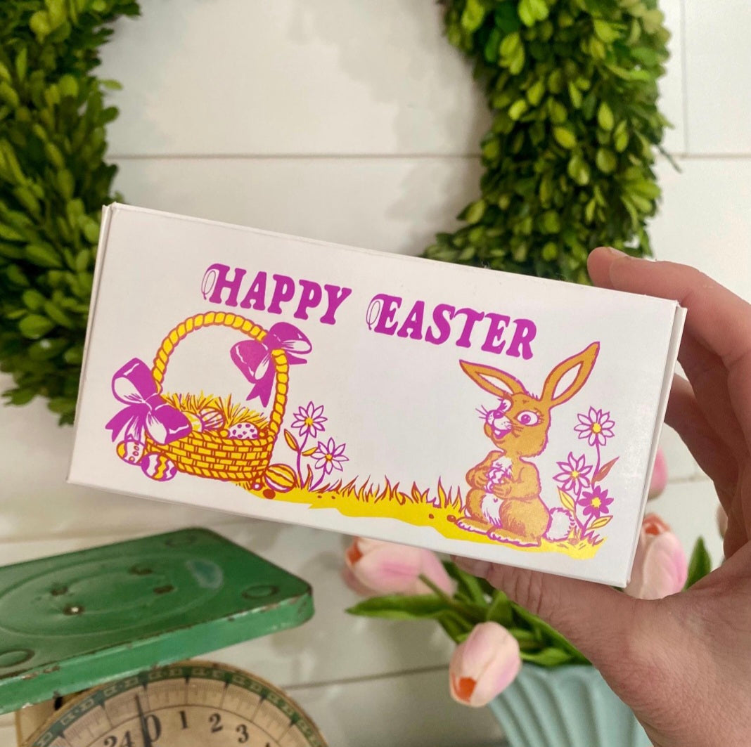 Easter 1 Lb Vintage Style Happy Easter Box 5 Count