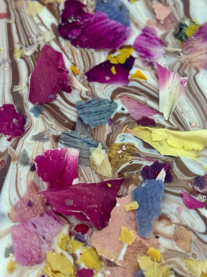 Floral Chocolate Bark DIY Kit with Freeze Dried Edible Flowers