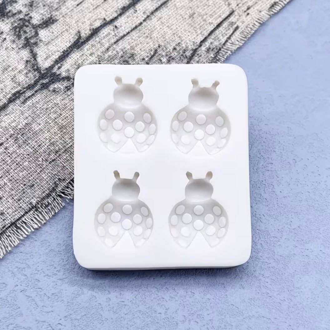 Ladybug Fondant & Chocolate Mold – Viral Garden Cake Decor Mold