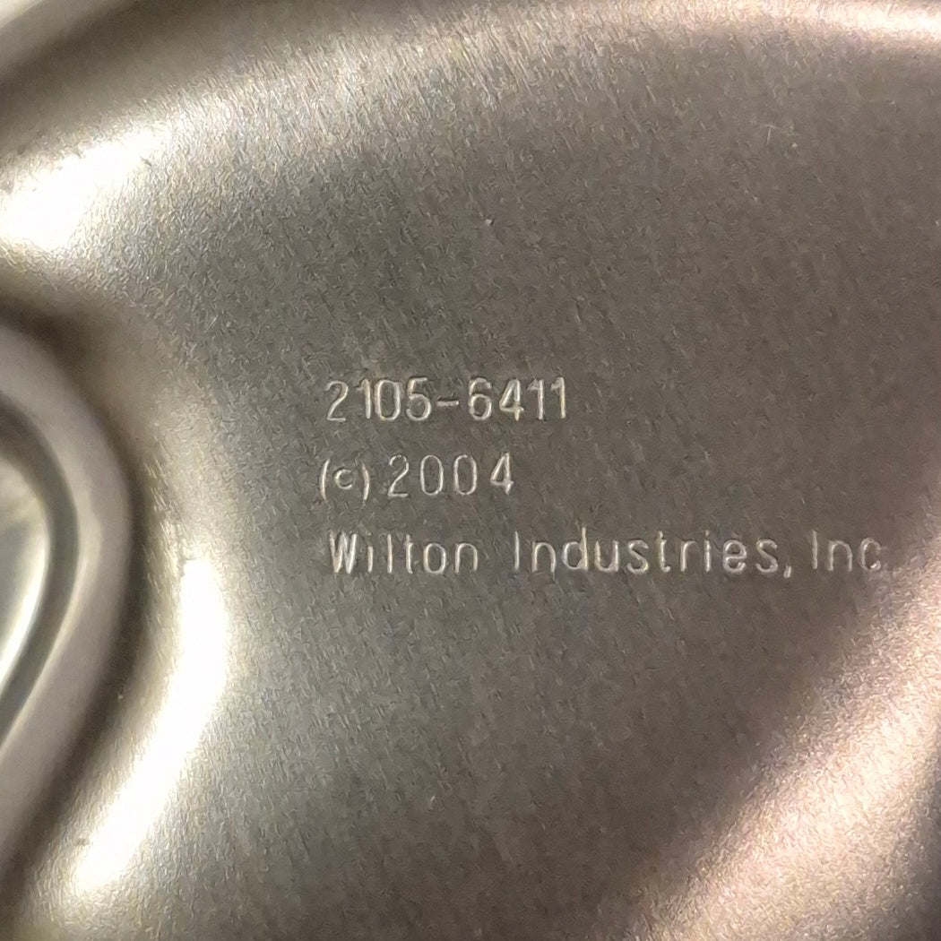 Wilton Just Batty Cake Pan Aluminum New with Insert Vintage 2004