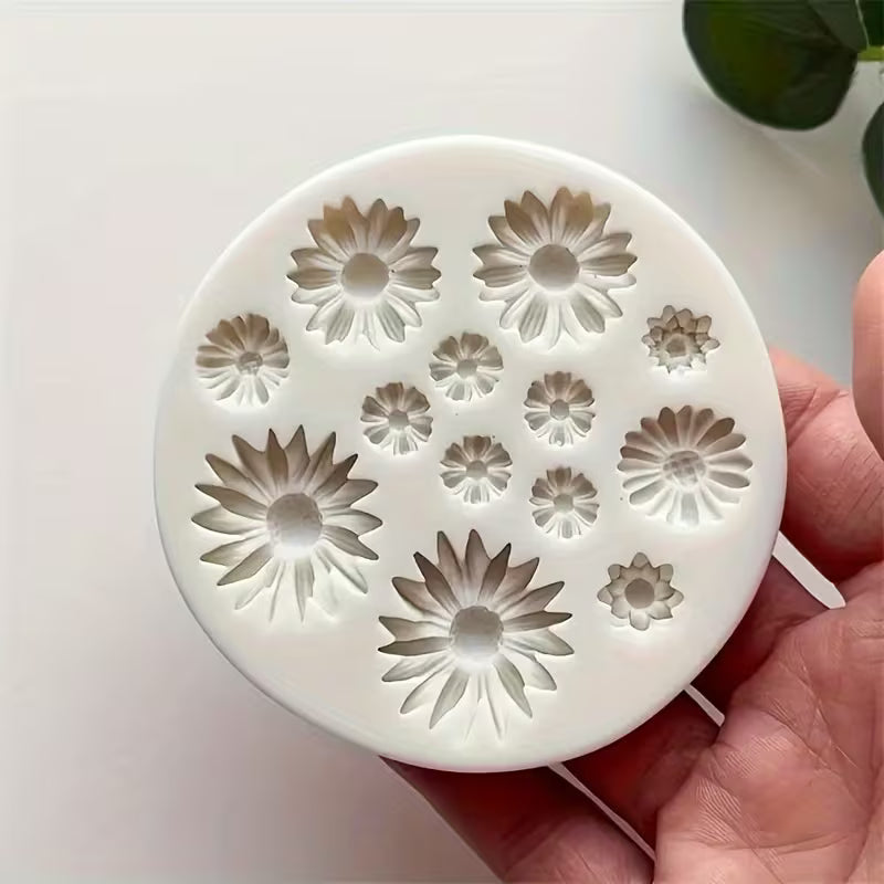 Mini Daisy & Wildflower Silicone Fondant Mold